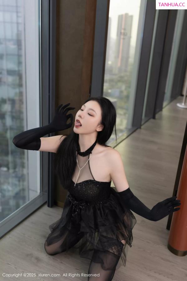 安然Maleah  [XiuRen]高清写真图 2025.06.04 No.10363 安然anran第18张图片